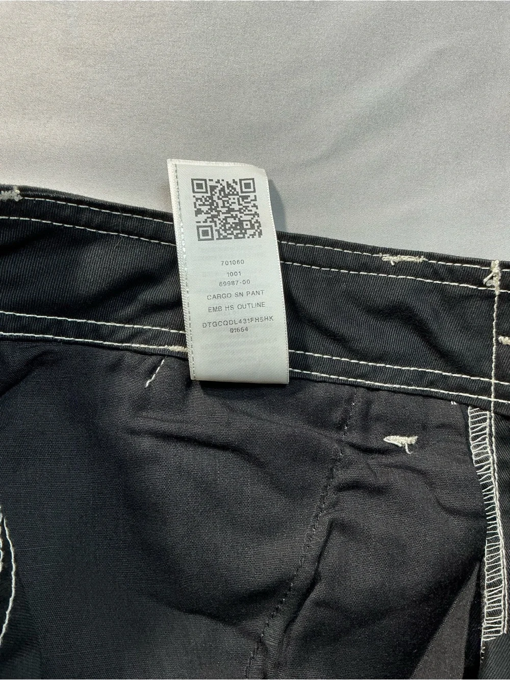 True Religion Men’s Black Slim Straight Jeans with White Contrast Stitching